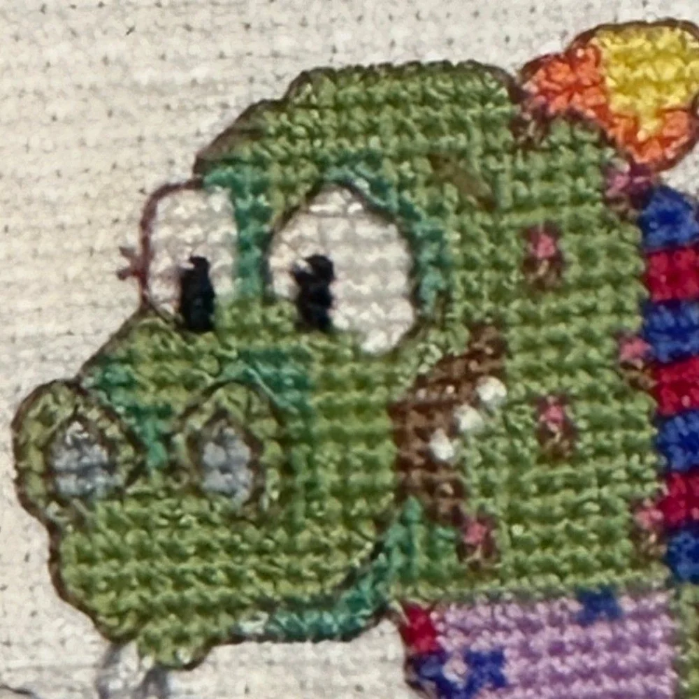 Vtg Handmade Puff the Magic Dragon Cross-stitch‎ Pillow Pink White Lace 13x13